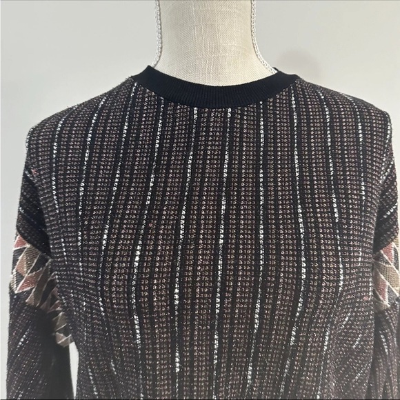 Urban Outfitters Sweater Cropped Knit Metallic Black Rust Size Medium - Picture 2 of 7